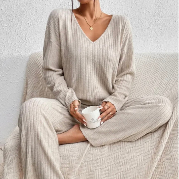 LAVENDO | WOMEN'S KNITTED 2-PIECE SET