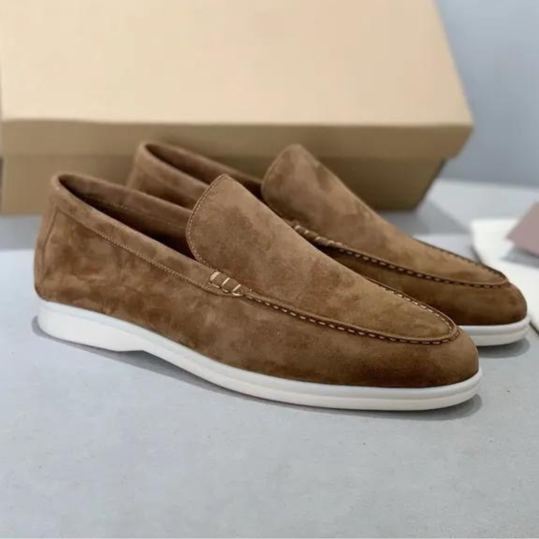 LAVENDO | Suede loafers